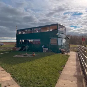Farm Bus Campsite